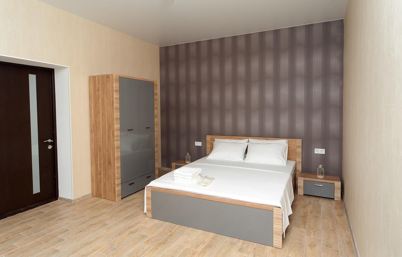 Hotel Fusion Odessa Exteriör bild